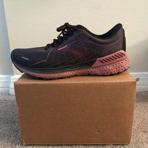 Brooks Adrenaline GTS 21 Sneakers Size 8.5W